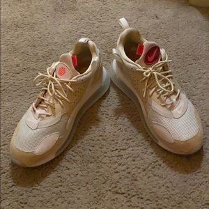 Nike Obj Airmax 720 Size 11